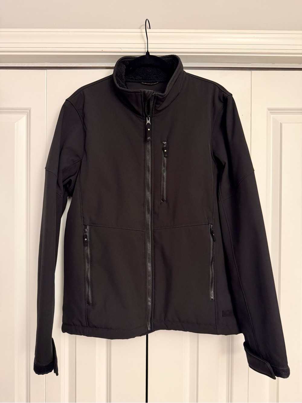 ZeroXposur Men’s Black Fleece Lined Softshell Jacket Size M